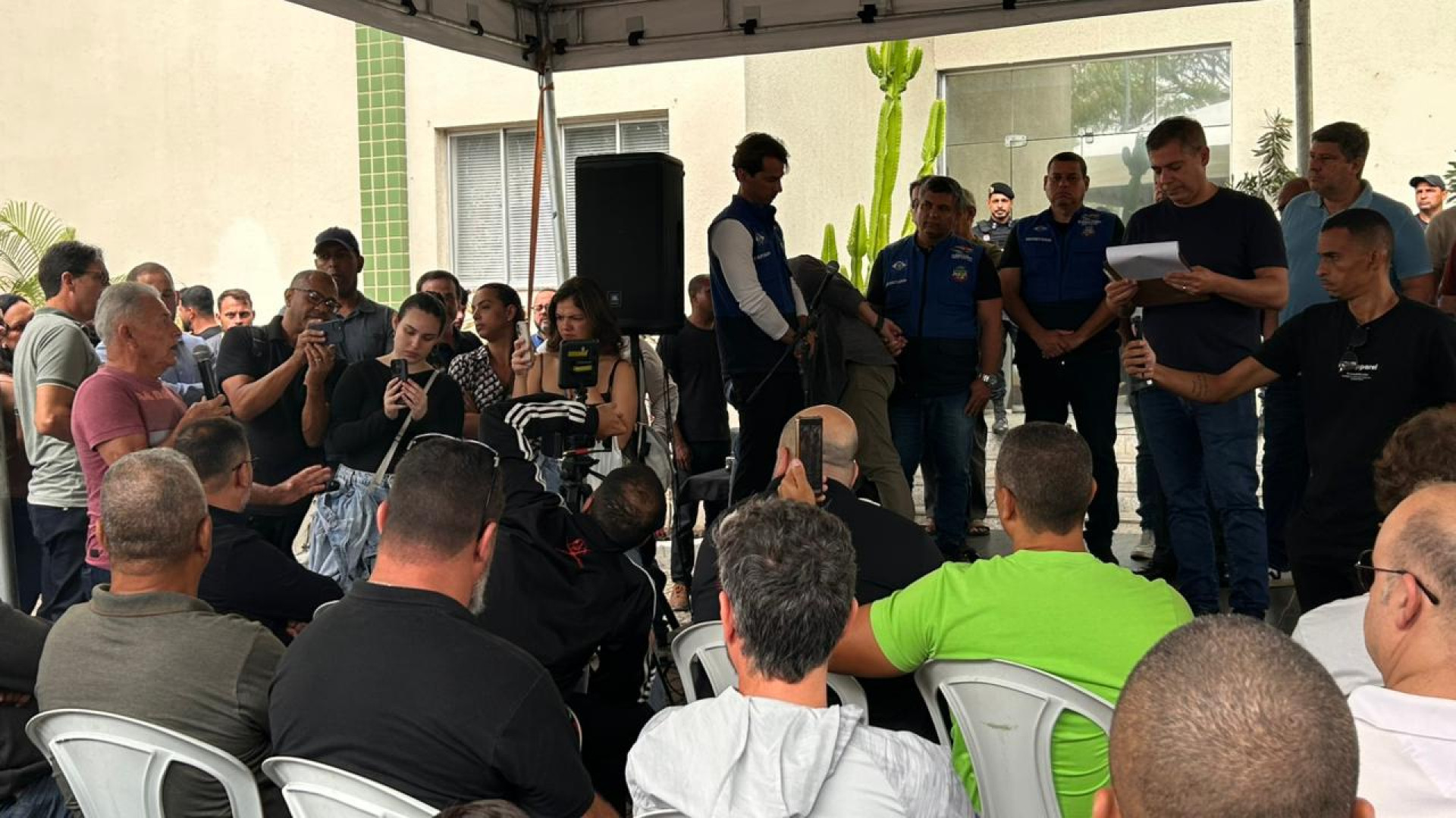 Prefeito Dr Serginho (PL) se re&uacute;ne com motoristas da categoria e outras autoridades - Reprodu&ccedil;&atilde;o