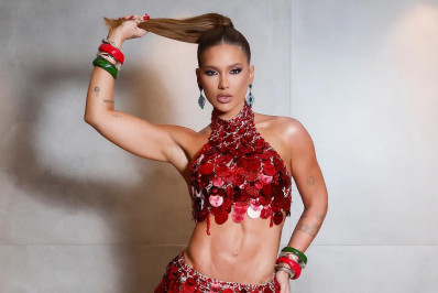 Virginia Fonseca mostra look para ensaio na Grande Rio