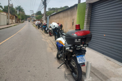 Operação das forças de segurança autua dez condutores de moto sem habilitação em Volta Redonda 