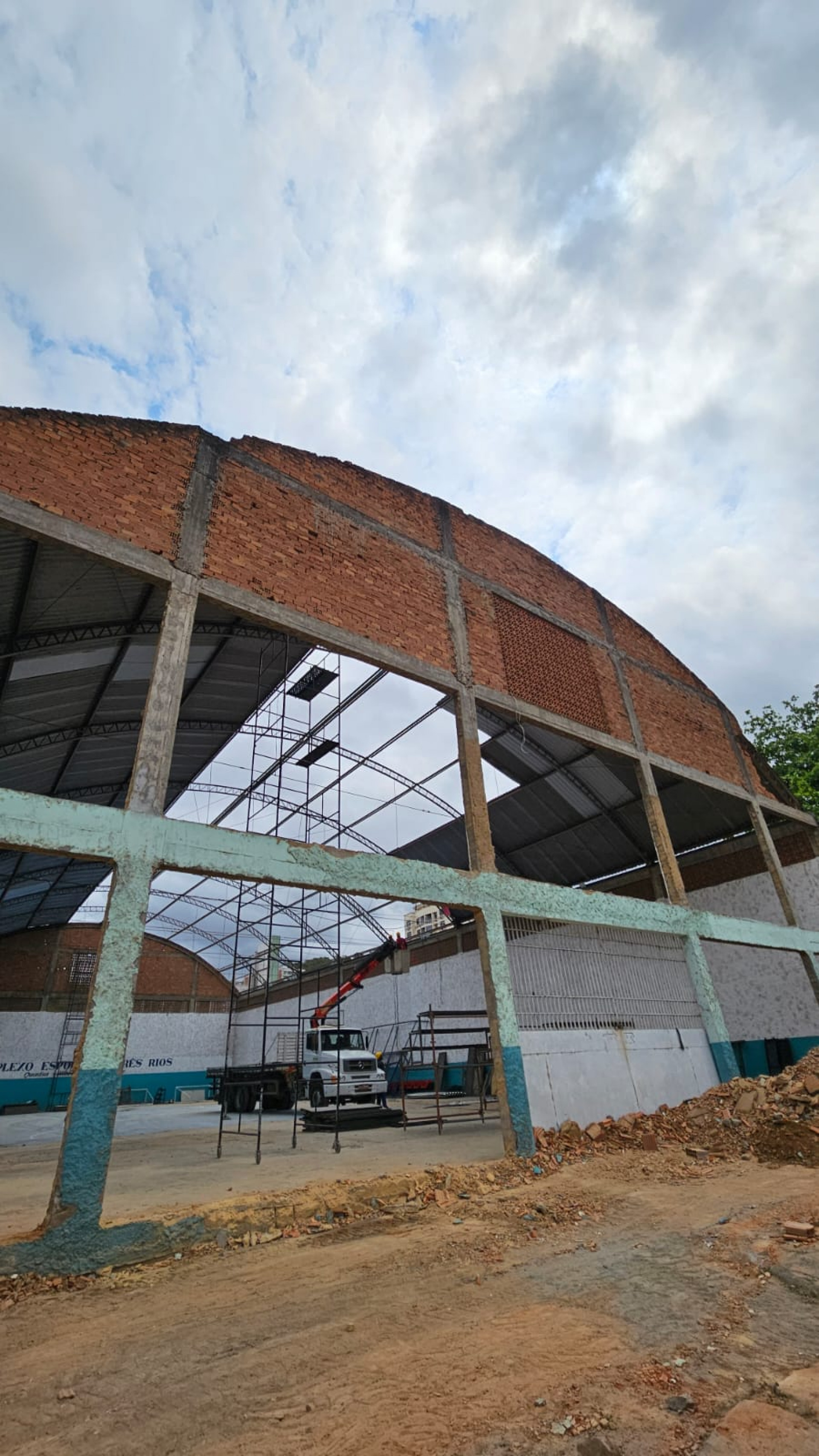 Obras do novo Ginásio Municipal de Três Rios avançam