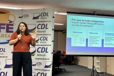 Café Empresarial da CDL Niterói debate estratégias para atrair clientes com o tráfego pago