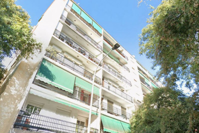 Corpo de idoso morto há 15 anos é encontrado em apartamento na Espanha