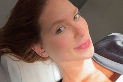 Virginia realiza procedimento para afinar o rosto