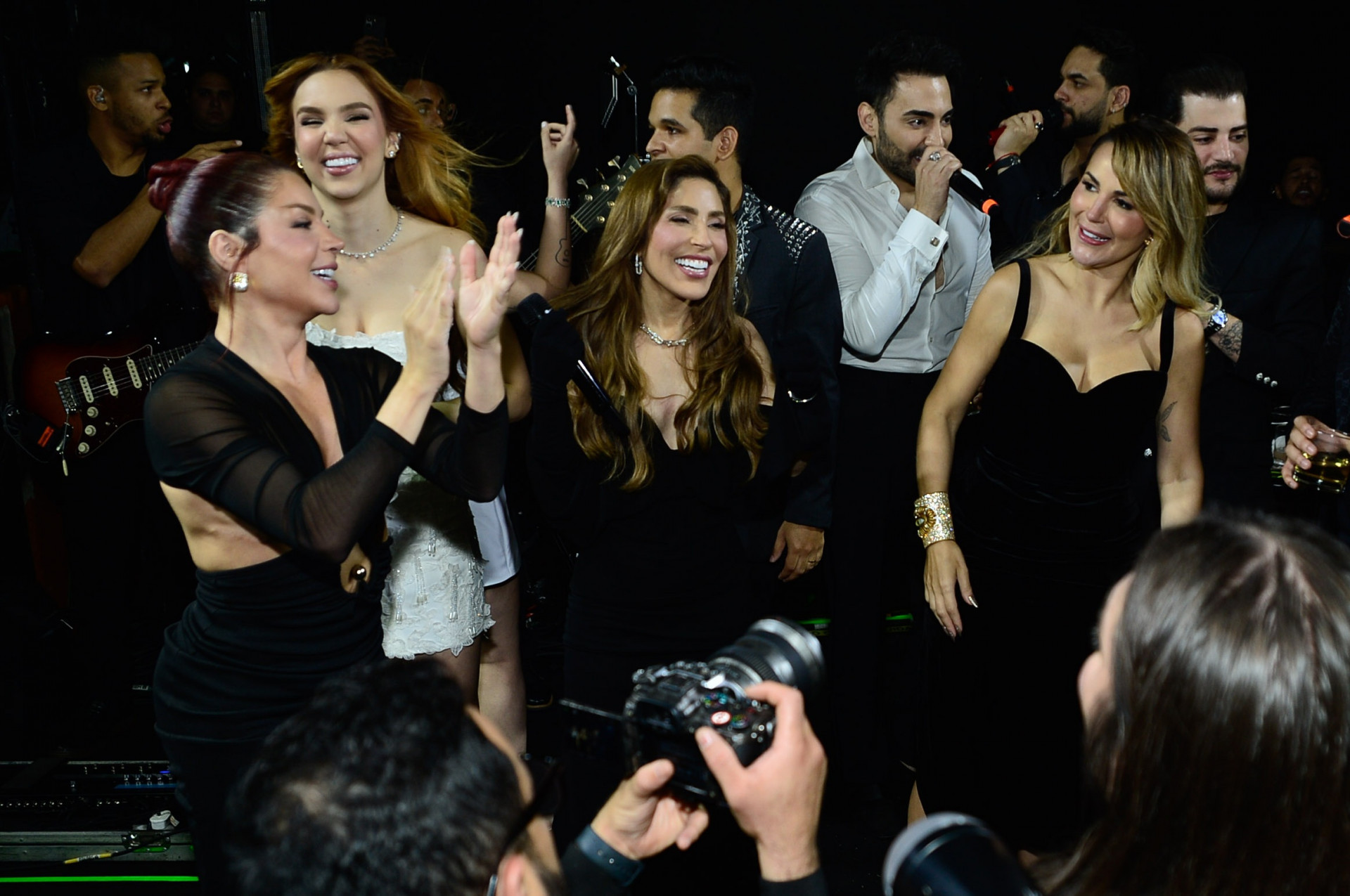 Convidados sobem ao palco - Eduardo Martins/Brazil News