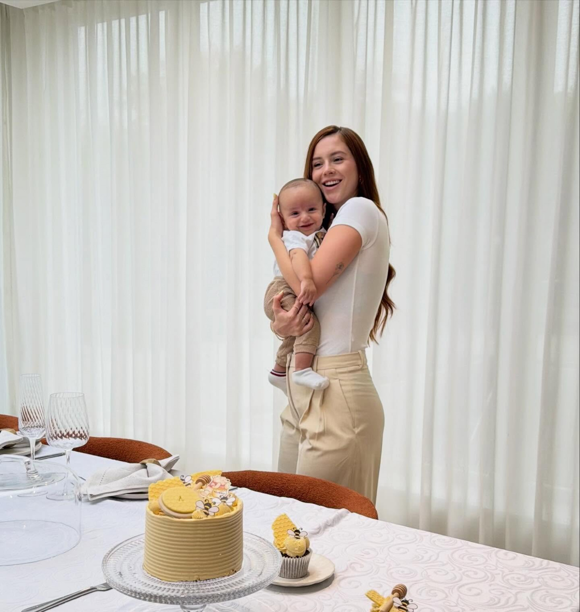 Richarlison e Amanda Araújo celebram 4 meses do filho, Richarlison Jr - Reprodução / Instagram