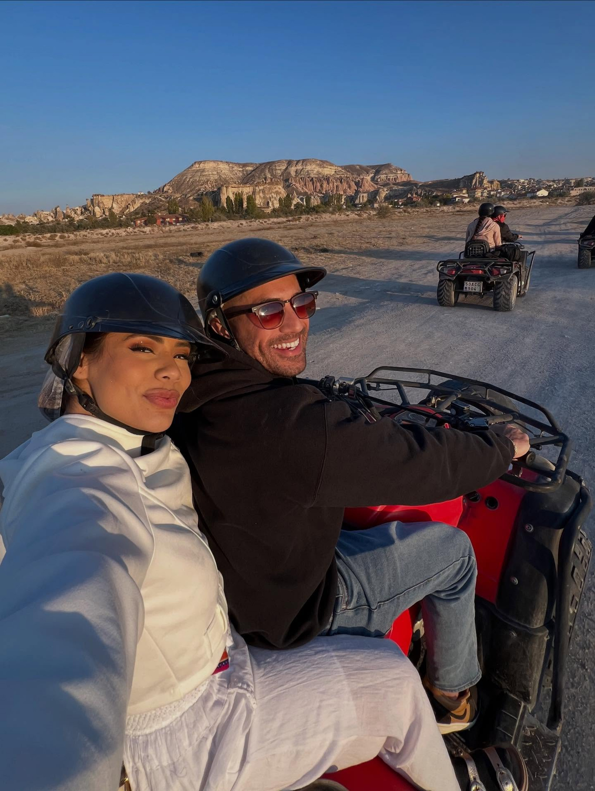 Lexa e Ricardo Vianna passeiam de quadriciclo em Capadócia, na Turquia - Reprodução / Instagram