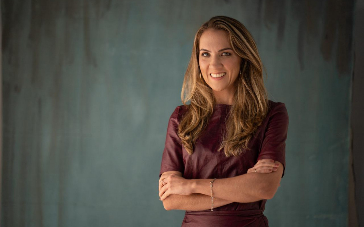 A advogada trabalhista Ana Carolina Martins explica quais direitos tempor&aacute;rio tem - Divulga&ccedil;&atilde;o