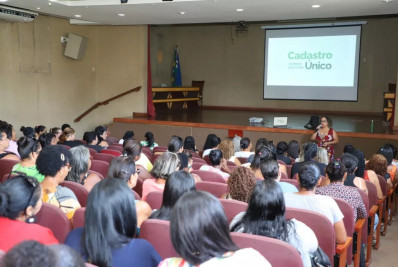 Renda Mínima reforça a importância do Cadastro Único em encontro com famílias de Quissamã