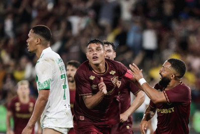 Thiago Silva marca no fim, Fluminense vence Juventude e segue na caça ao G-6
