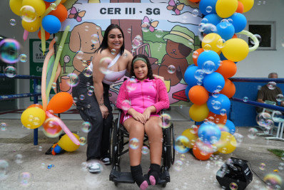 Centro Especializado de Reabilitação faz festa para as crianças