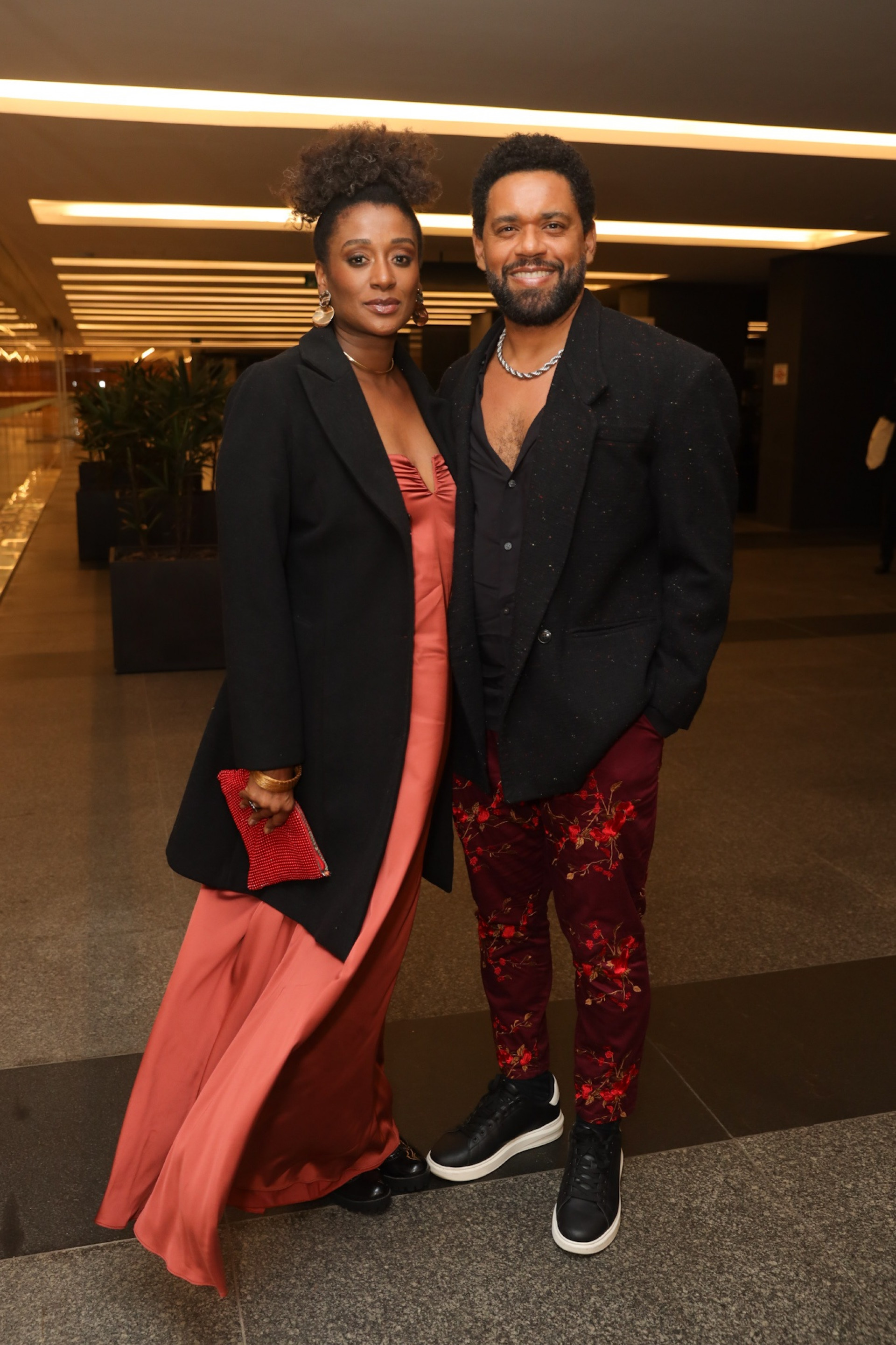 César Mello e namorada - Lucas Ramos/Brazil News