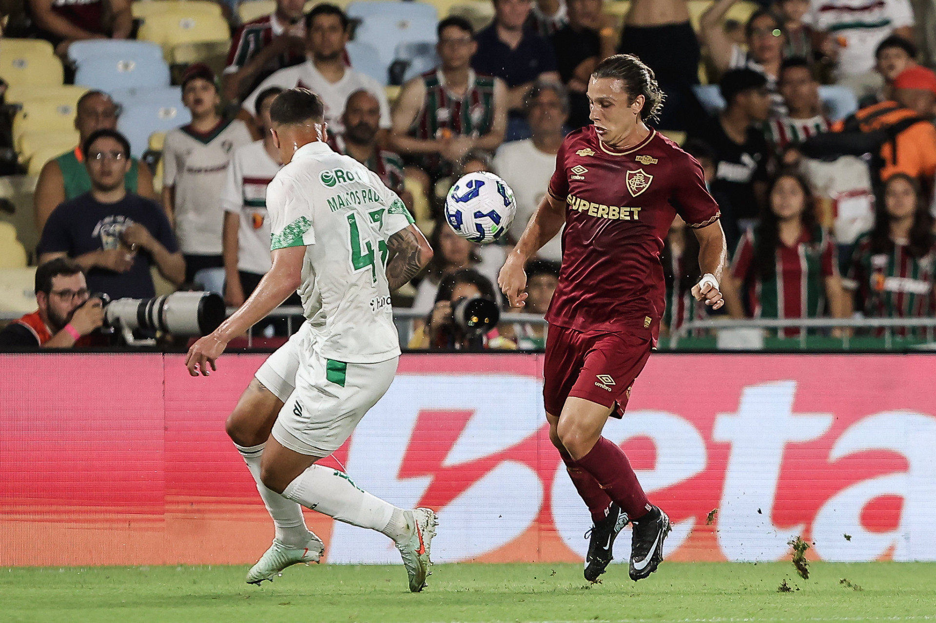 Canobbio. Fluminense enfrentou o Juventude, nesta quinta-feira (16), no Maracanã, pela 28ª rodada do Brasileirão - Lucas Merçon/Fluminense FC