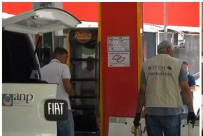 Polícia descobre 2 postos suspeitos de fornecer metanol para bebidas