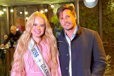 Dado Dolabella curte jantar romântico com nova namorada 