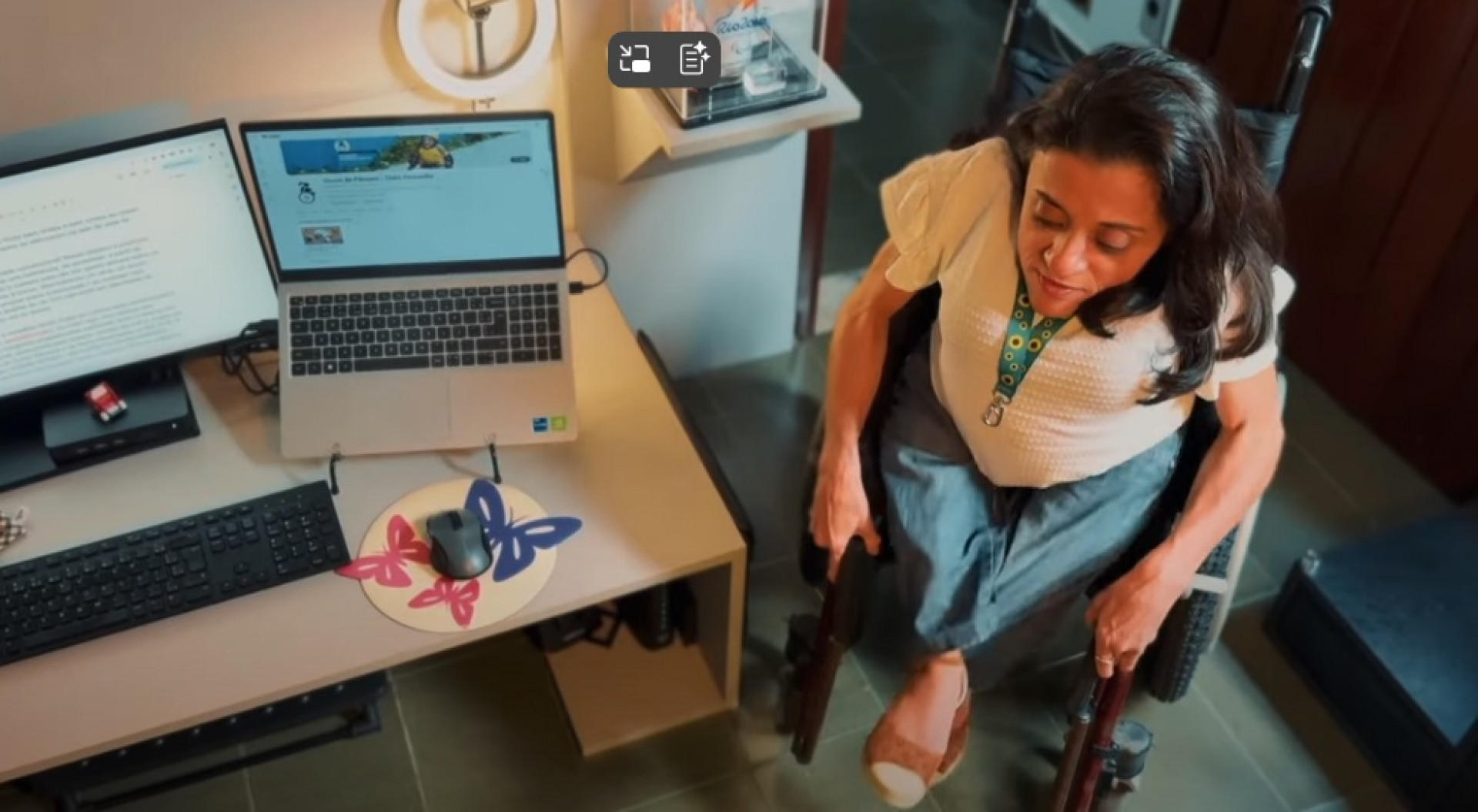 Com sensibilidade e for&ccedil;a, Thais Pessanha transforma a literatura em ponte de empatia e acessibilidade - Foto: Reprodu&ccedil;&atilde;o