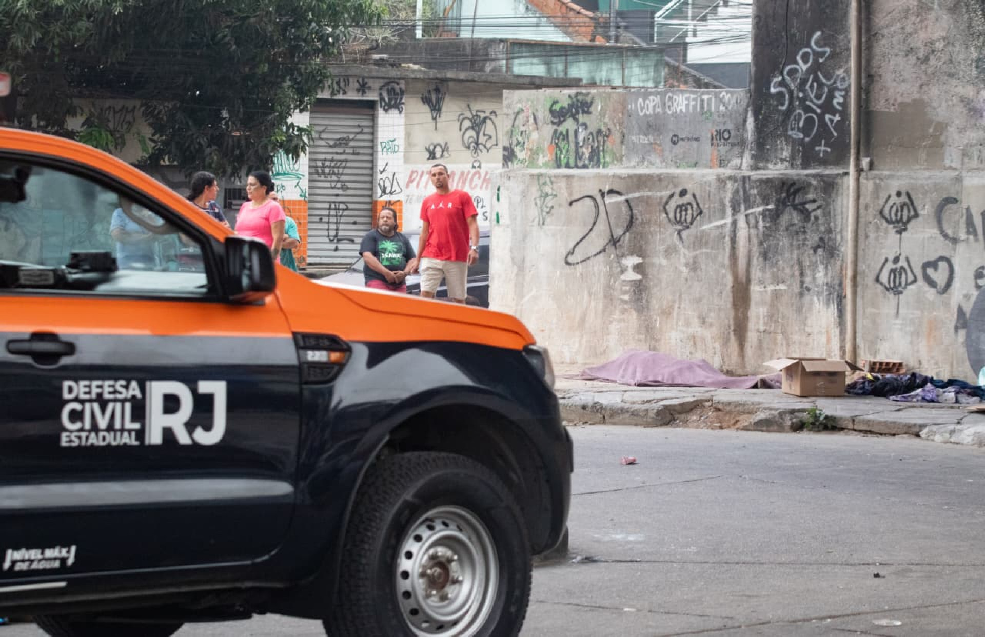 Mortes de homens em situação de vulnerabilidade assustou moradores de Irajá - Érica Martin