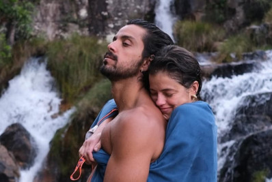 Agatha Moreira e Rodrigo Simas curtem viagem romântica pela Chapada dos Veadeiros