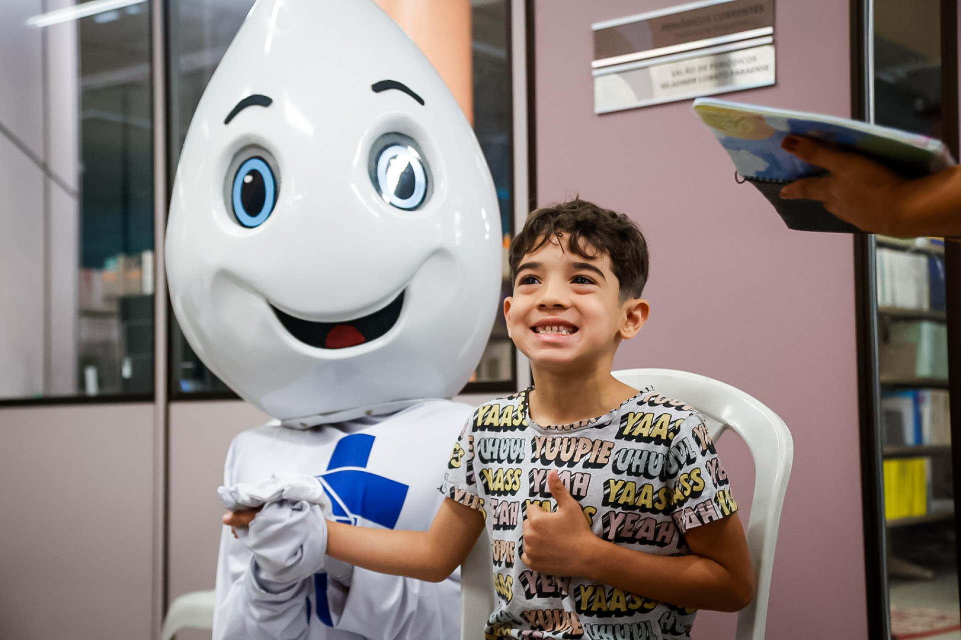 Campanha pretende estimular pais a manterem cadernetas dos filhos atualizadas - Edu Kapps/SMS