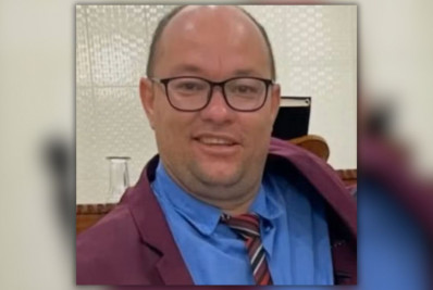 Vítima fatal não iria pegar ônibus que tombou em Pernambuco, diz amigo em velório