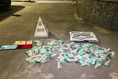 PM prende dois traficantes em fuga em Rio das Ostras, um deles dentro de supermercado