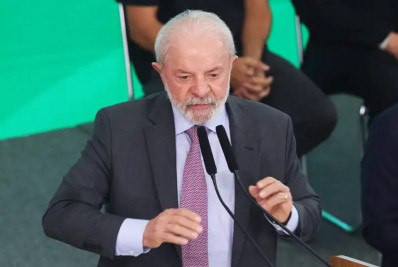 Lula fala da candidatura de Flávio Bolsonaro e acredita que direita perderá as eleições em 2026