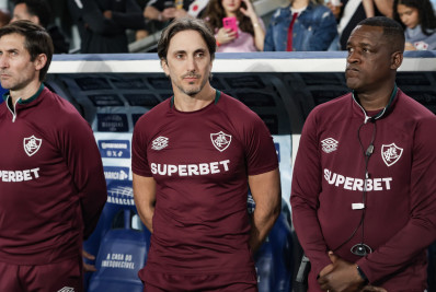 Zubeldía sai em defesa de Cano e analisa derrota do Fluminense para o Vasco