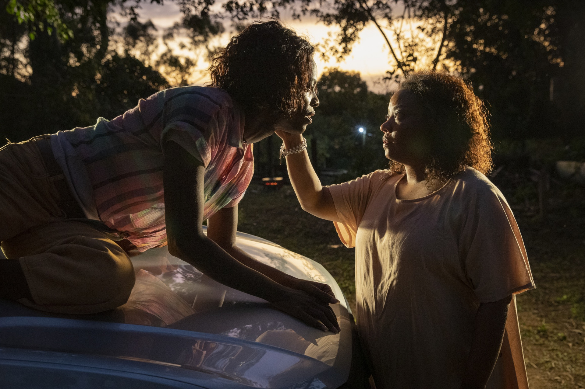 Grace Passô e Aretha Sadick no elenco de 'Reencarne' - Globo/Fabio Rocha