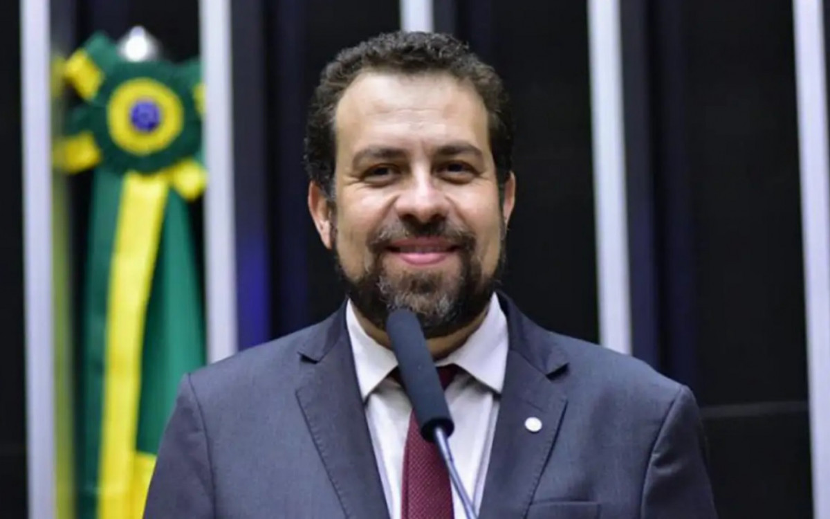 Boulos tem 43 anos e uma trajetória política voltada ao ativismo urbano