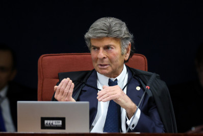 Fux vota pela absolvição dos sete réus do Núcleo 4 da trama golpista