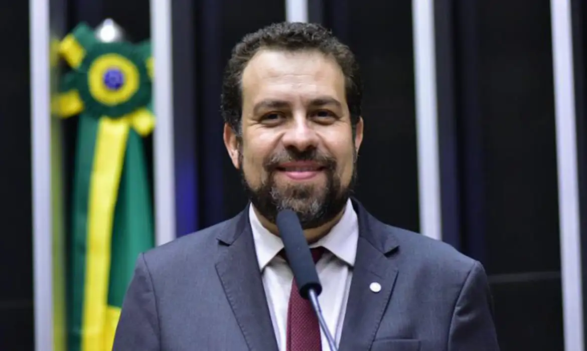 Boulos é o ministro de Lula com maior engajamento nas rede sociais, aponta estudo