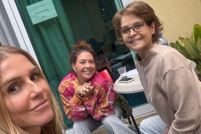 Deborah Secco se reencontra com Fabiula Nascimento e Drica Moraes para 'Bruna Surfistinha 2'
