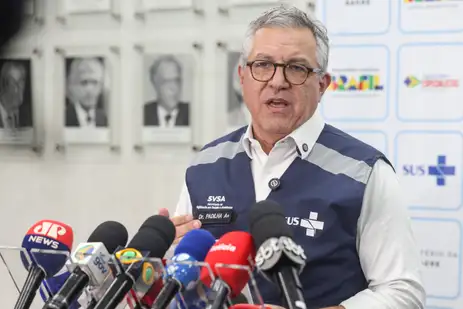 Ministro da Saúde, Alexandre Padilha, defendeu a importância da discussão nas escolas e espaços religiosos