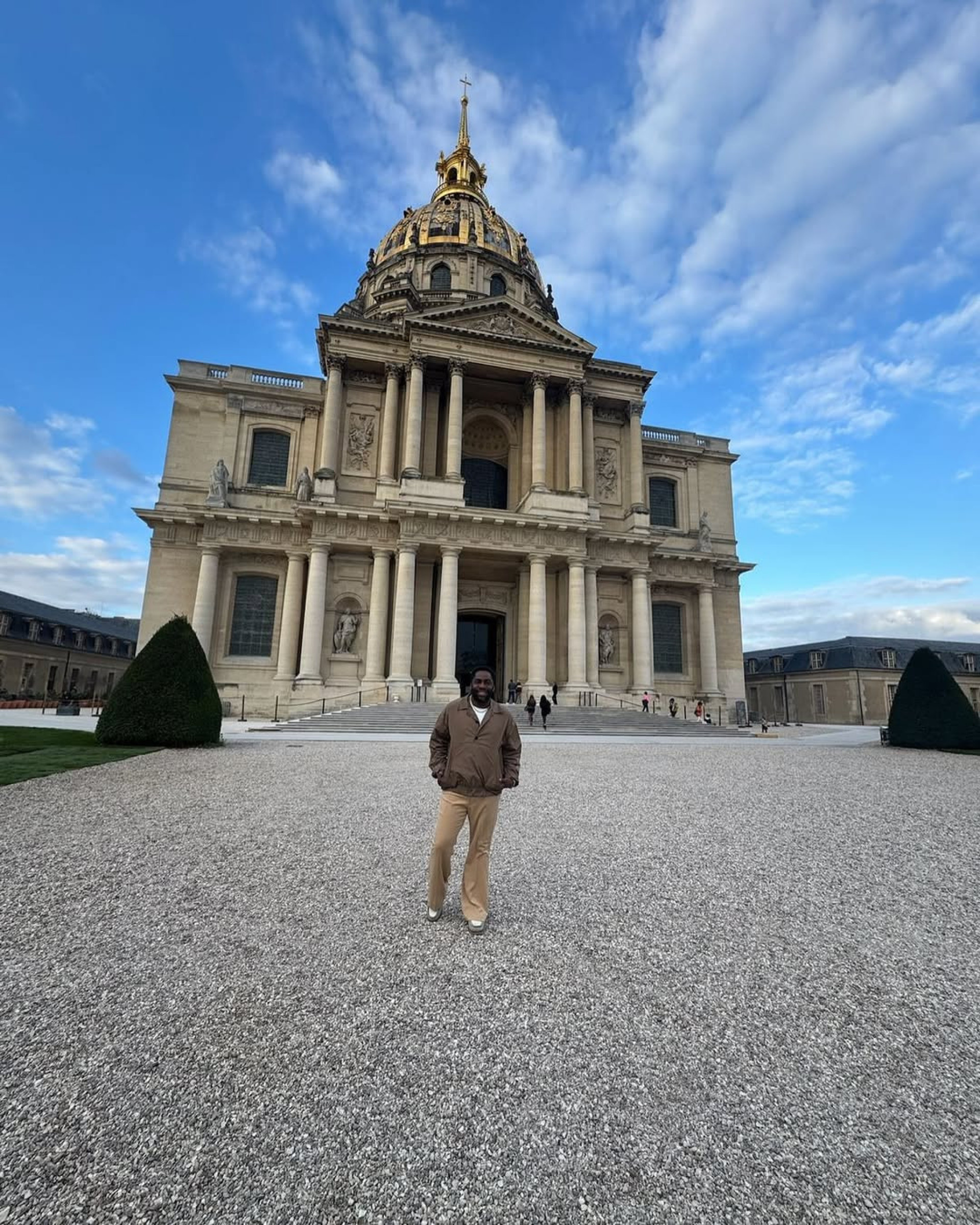 Lázaro Ramos curte viagem em Paris, na França - Reprodução / Instagram