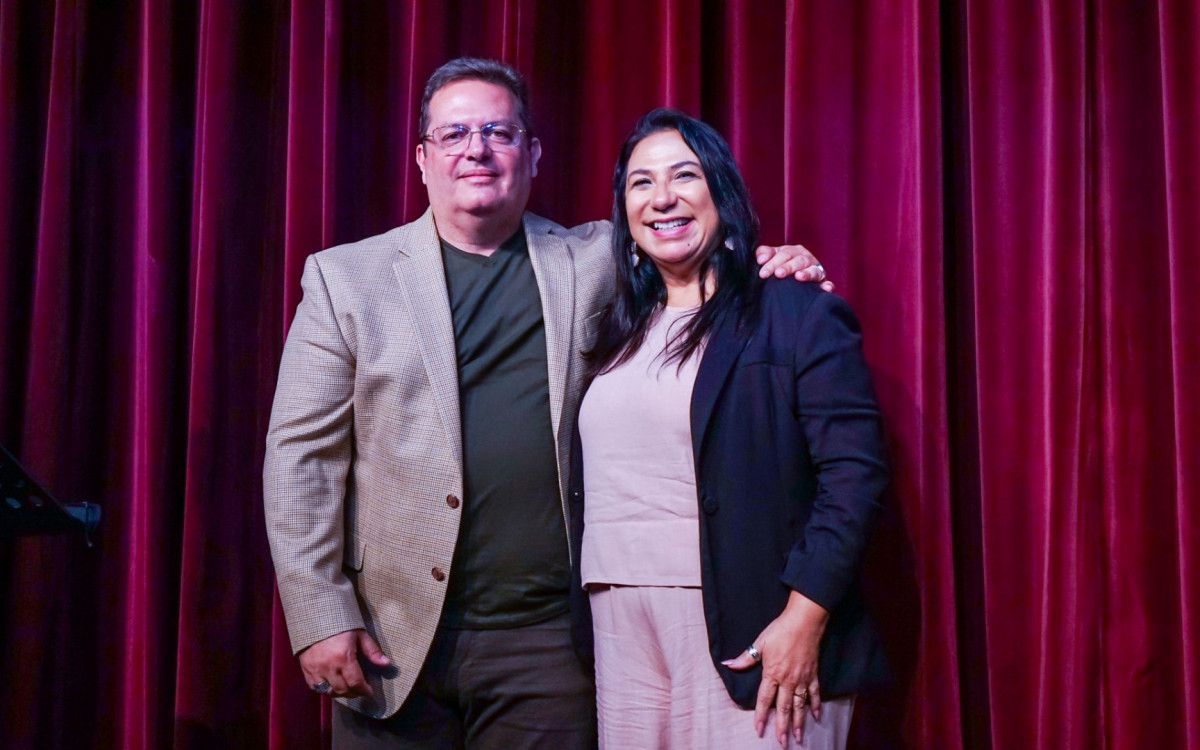 Secretários Tião Pinheiro (Cultura e Turismo) e Eneila Lucas (Educação) 