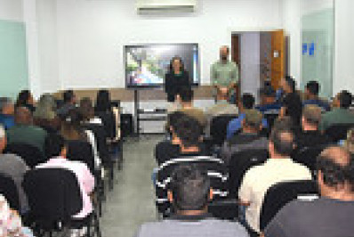 Técnicos alinham diretrizes para melhorar acessibilidade nas ruas de Angra  