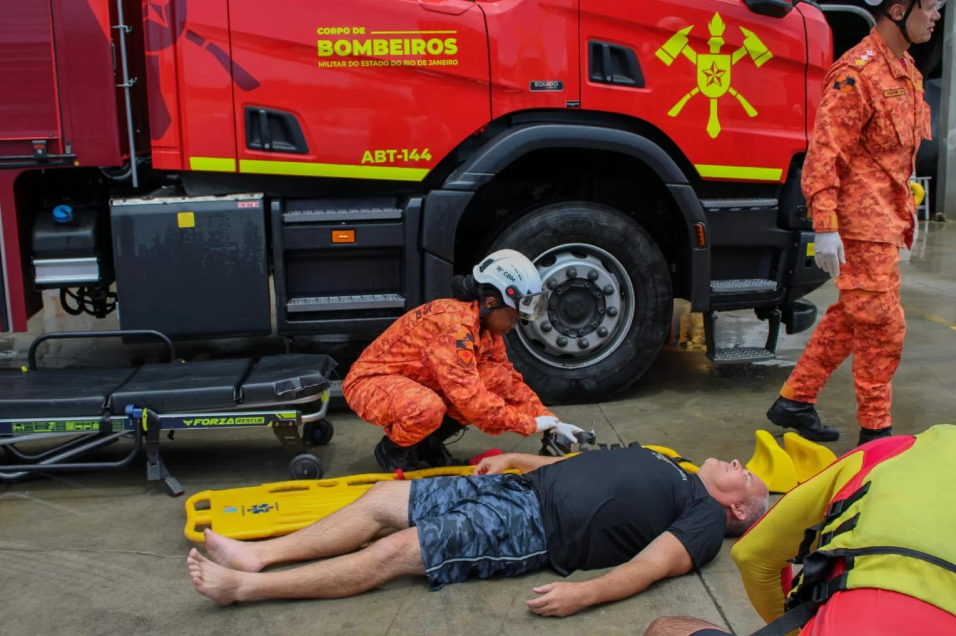 Simulado de emergência aquaviária - Ascom