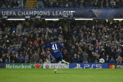 Técnico do Chelsea exalta Estêvão: 'É especial'