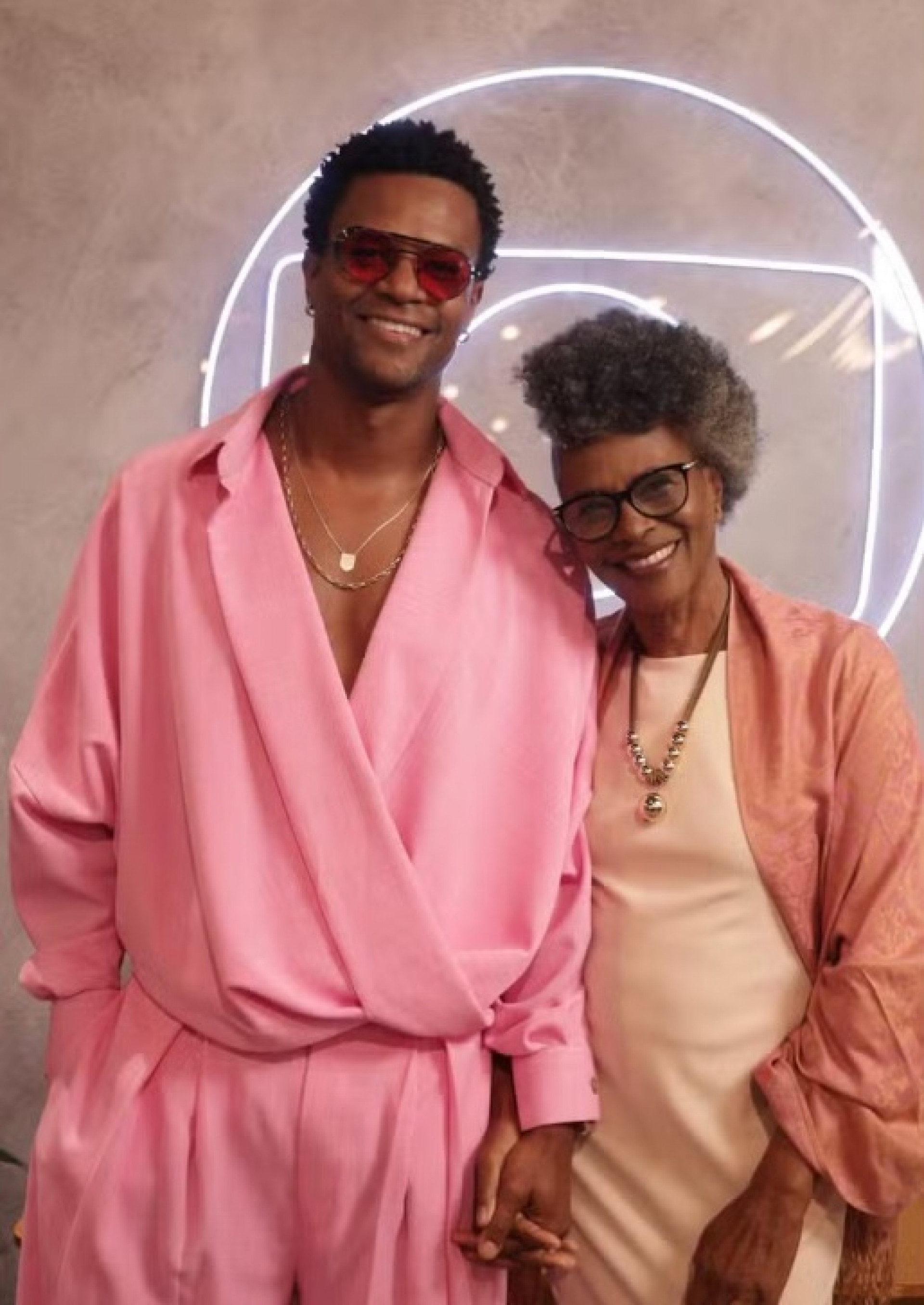 David Junior e a mãe, Lidia Mari - Beatriz Damy/TV Globo