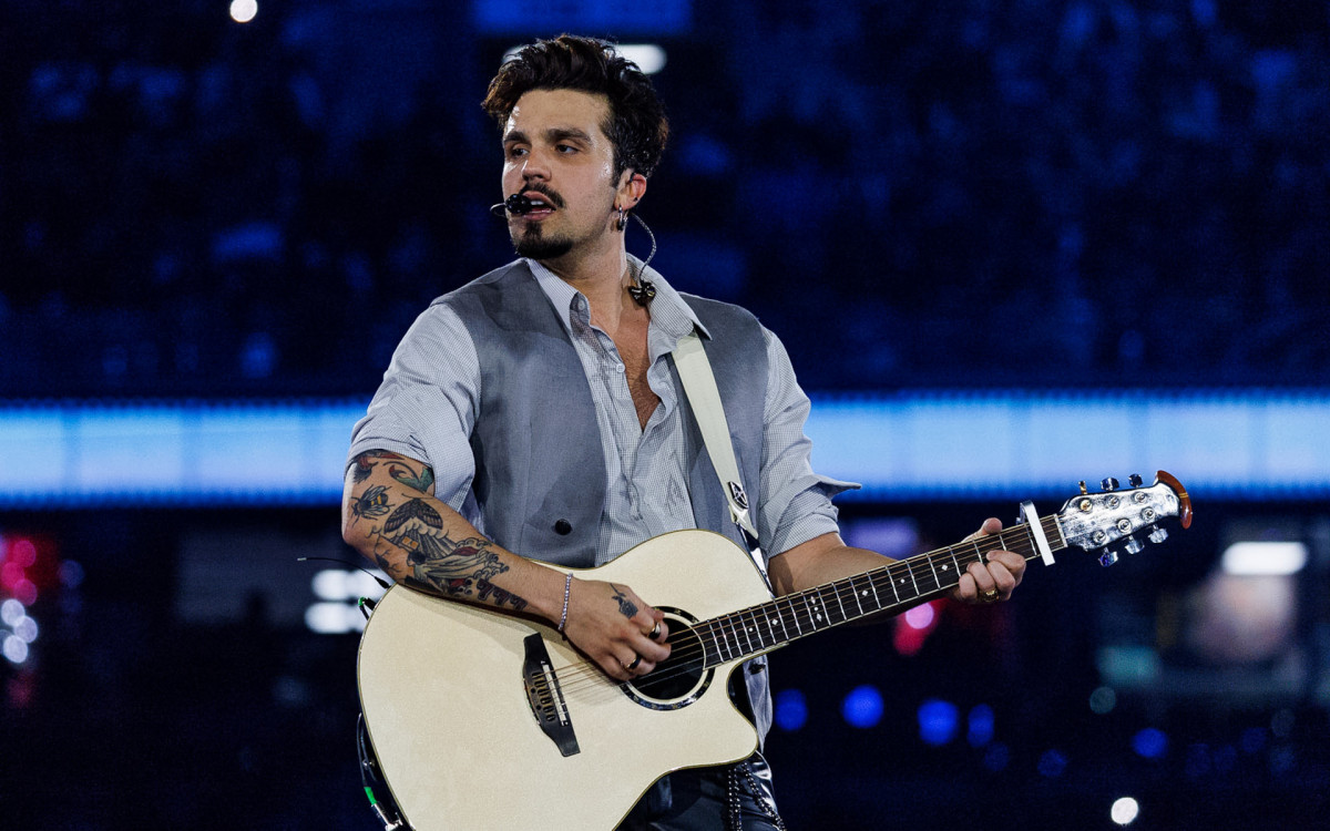 Novo DVD celebra os 18 anos de carreira de Luan Santana