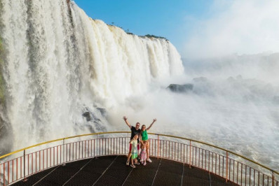Brasil bate recorde de receita com turismo internacional