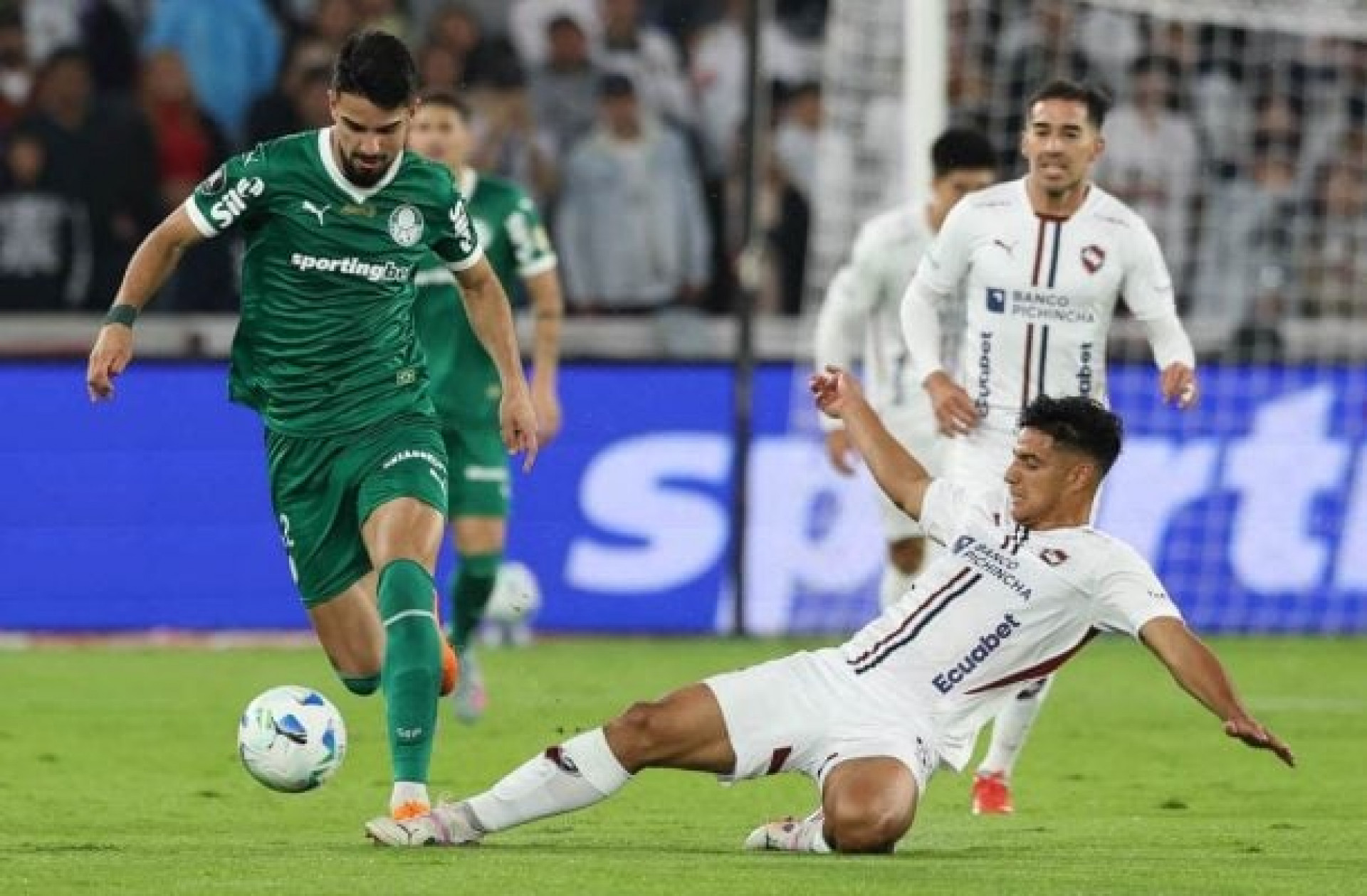 Melhores momentos: LDU 3 x 0 Palmeiras (Libertadores)