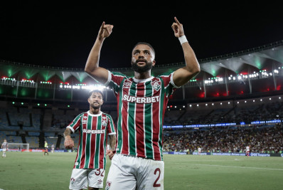 Samuel Xavier pede apoio à torcida do Fluminense: 'Conexão precisa ser mais forte'