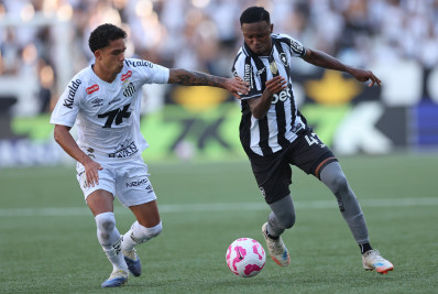 Santos estuda entrar na briga com clube chinês por Jeffinho, do Botafogo