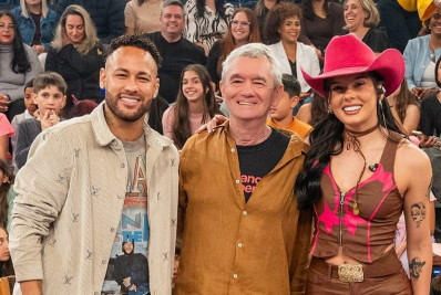 Altas Horas: Ana Castela faz dueto com Neymar e anuncia parceria culinária com Bruna Biancardi