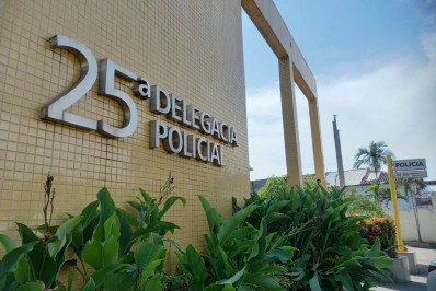 Homem é preso depois de espancar idosa que alimentava gatos abandonados