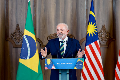 Brasil está disposto a ajudar na crise entre EUA e Venezuela, afirma Lula