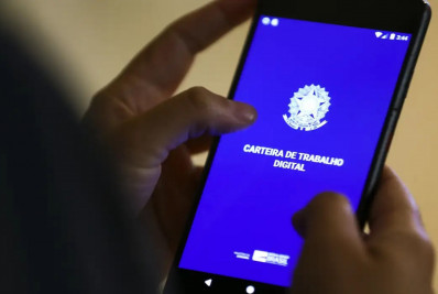 Resolução aprovada pelo PT cita implementação da tarifa zero e do fim da escala 6x1