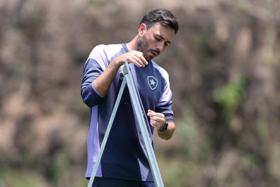 Retorno de titulares em reta final da temporada é trunfo de Davide Ancelotti