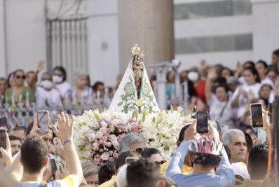 Procissão do Recírio reúne milhares de fiéis em Belém