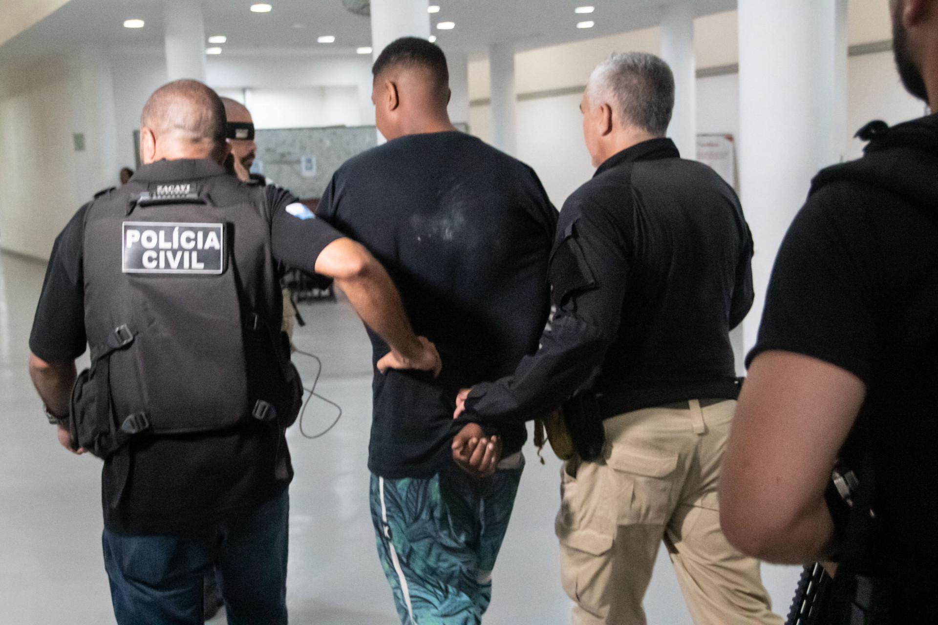 For&ccedil;as de Seguran&ccedil;a do Rio realizam opera&ccedil;&atilde;o nos Complexo da Penha e Alem&atilde;o, com o objetivo de prender lideran&ccedil;as criminosas do Rio e de outros estados